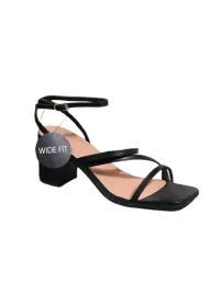 shein-czarne-klasyczne-sandaly-na-klocku-z-cienkimi-paskami-395-1-e