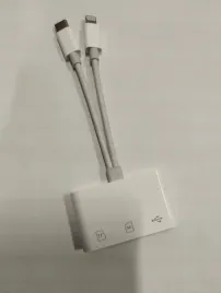 czytnik-kart-pamieci-tf-sd-adapter-usb-w-kolorze-bialym