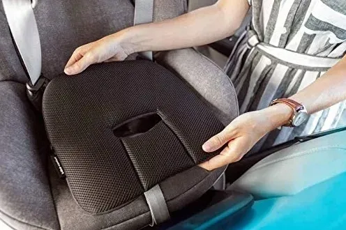 inteligenta-poduszka-do-auta-bebe-confort-e-safety-stan-powystawowy