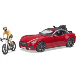 auto-roadster-czerwone-z-rowerem-gorskim-i-kolarka-03485