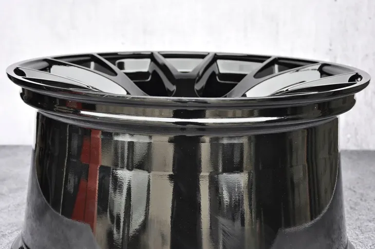 felgi-18-cadillac-ats-rozstaw-srub-5x115