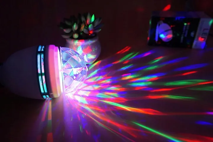 zarowka-disco-led-rgb-vakoss-party-e27-stan-nowy-marka-top