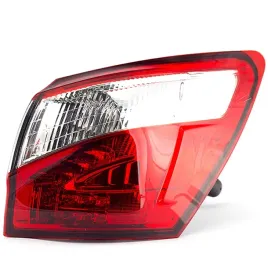lampa-tyl-nissan-qashqai-10-prawa-depo