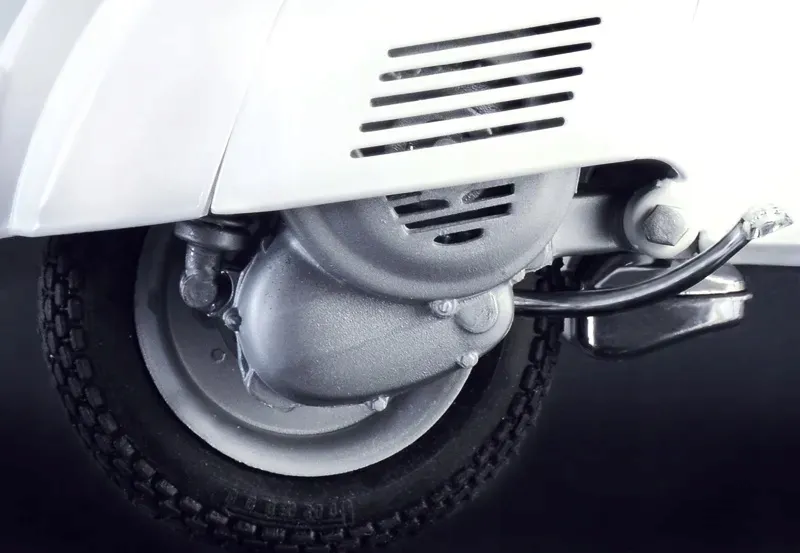 1-9-vespa-125-primawera-stan-nowy