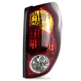 lampa-tyl-tylna-prawa-mitsubishi-l200-triton-05-