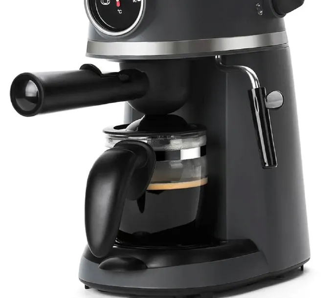 ekspres-cisnieniowy-black-decker-bxco800e-marka-black-decker