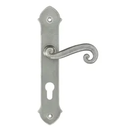 klamka-do-drzwi-malta-z-szyldem-na-wkladke-72mm-stalowa