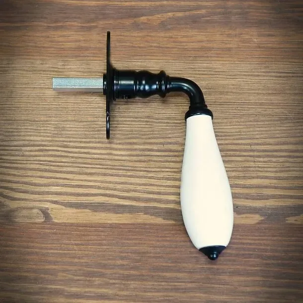 klamka-okienna-wigan-kod-producenta-b-kown