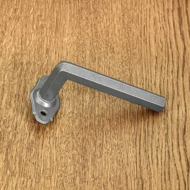 klamka-okienna-alba-stalowa-kod-producenta-su-107-ko-st