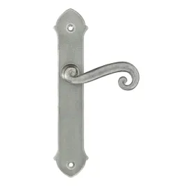 klamka-do-drzwi-malta-z-szyldem-bez-otworu-stalowa