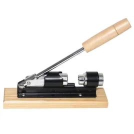 2-x-dziadek-do-orzechow-na-podstawce-king-hoff-1660