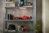 lego-technic-bolid-f1-ferrari-sf-24-material-plastik