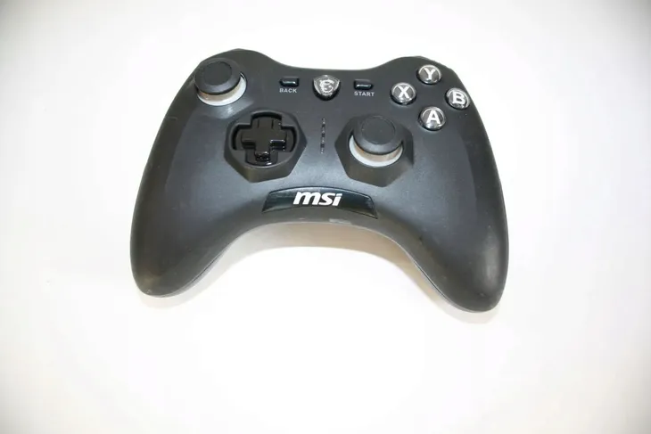 2-x-2-x-gamepad-force-msi-gc20-v2-black-wibracje-pc-android-sposob-podlaczenia-bezprzewodowy