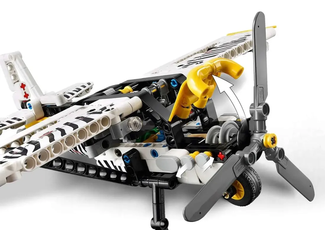 lego-technic-samolot-transportowy-stan-nowy