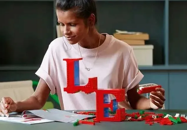 lego-art-love