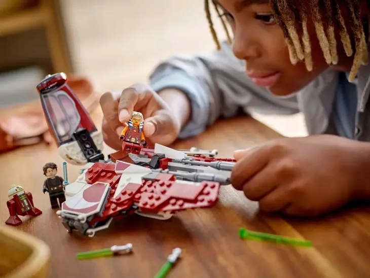 lego-star-wars-interceptor-jedi-ahsoki-waga-z-opakowaniem-0-428-kg