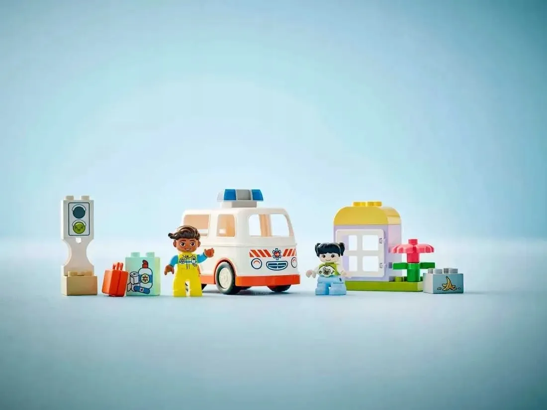 lego-duplo-karetka-z-kierowca-stan-nowy