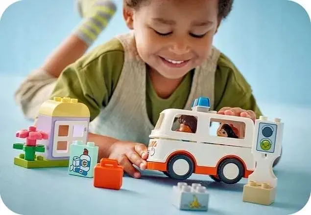 lego-duplo-karetka-z-kierowca-stan-nowy