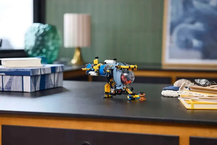 lego-technic-badawcza-lodz-podwodna-waga-z-opakowaniem-0-574-kg