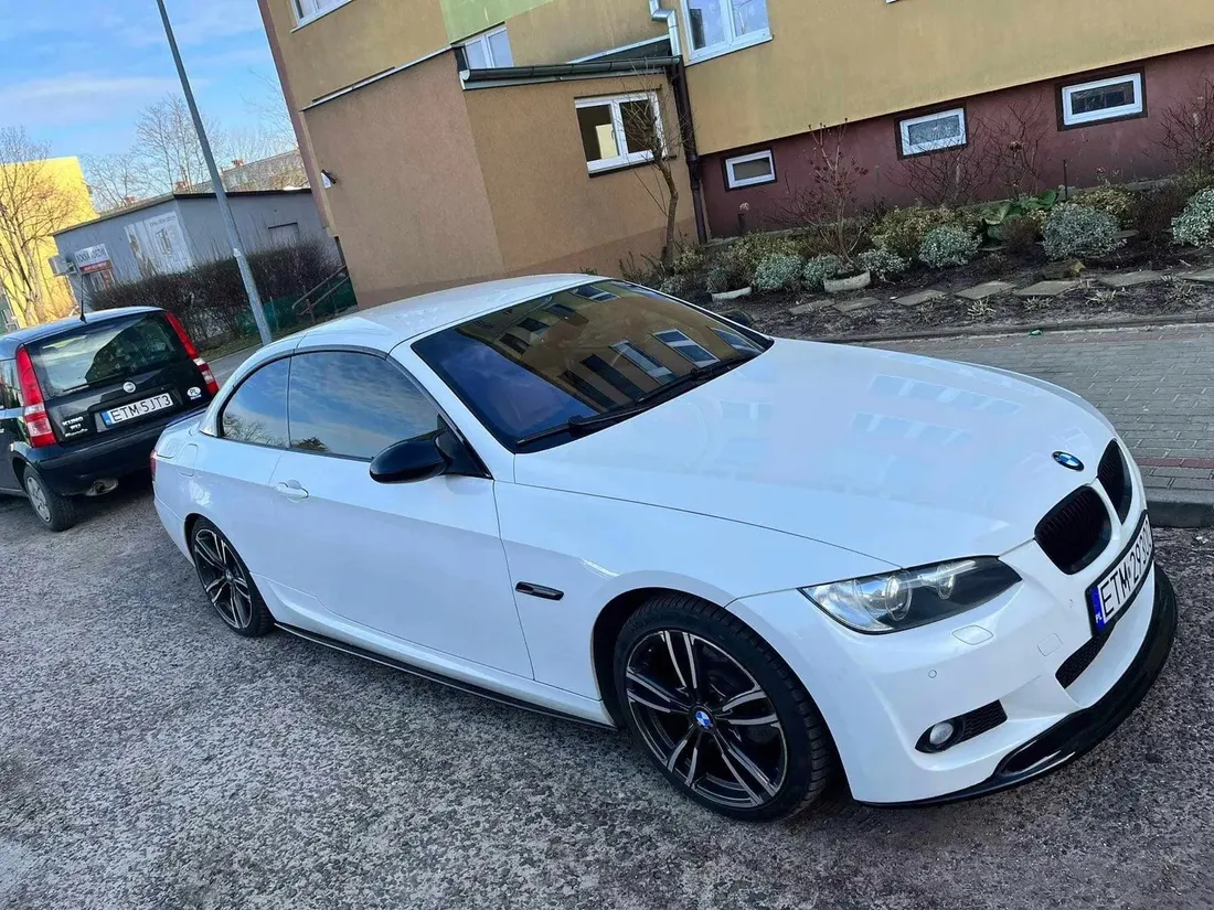 dokladki-progow-e90-e91-e92-e93-splitter-boczne-progi-mpakiet-czarny-polysk