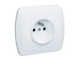 gniazdo-elektryczne-scienne-kontakt-simon-bialy