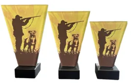 3-statuetki-mysliwskie-kpl-strzelanie-karabin-tabliczka-logo-23-20-17cm