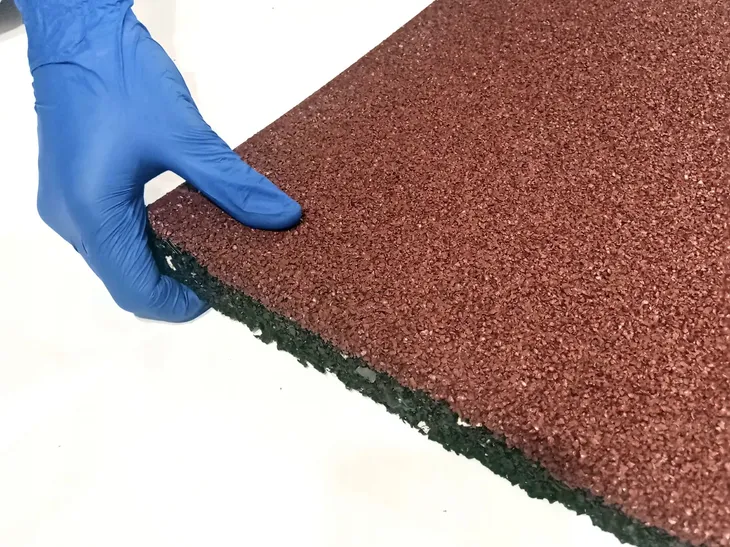 plyty-gumowe-sbr-25-cm-szerokosc-produktu-50-cm