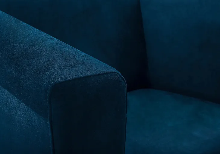 kanapa-toledo-2-nierozkladana-niebieska-vena-12-welur-velvet-producent-wielkosc-dwuosobowa