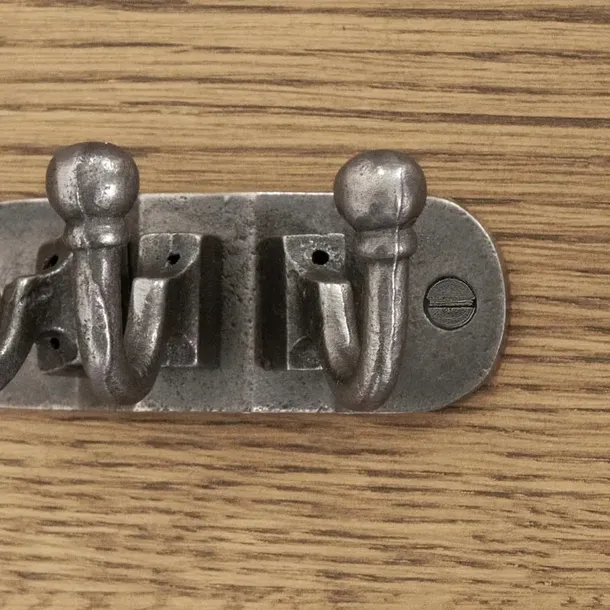 hak-wieszakowy-rowan-material-inny