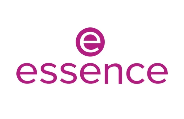 essence-blyszczyk-extreme-shine-10-wlasciwosci-powiekszajace