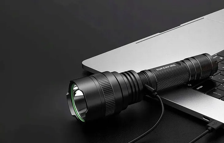 2-x-latarka-superfire-c8-h-1200lm-usb-rodzaj-klasyczne