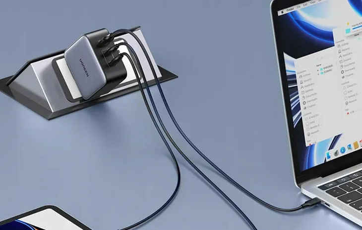 ladowarka-sieciowa-ugreen-nexode-2x-usb-c-usb-65w-przewod-w-zestawie-nie