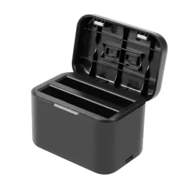 2-x-etui-ladujace-puluz-2x-bateria-karty-do-insta360-x4-czarne
