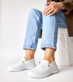 biale-damskie-sportowe-tenisowki-lea