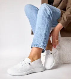 biale-damskie-sportowe-tenisowki-lea