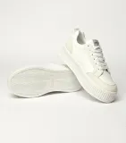 biale-sneakersy-na-platformie-solange