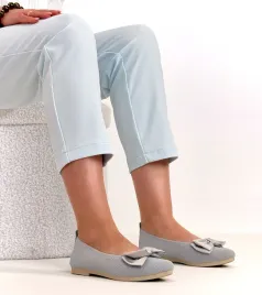 szare-materialowe-balerinki-z-kokarda-paisley