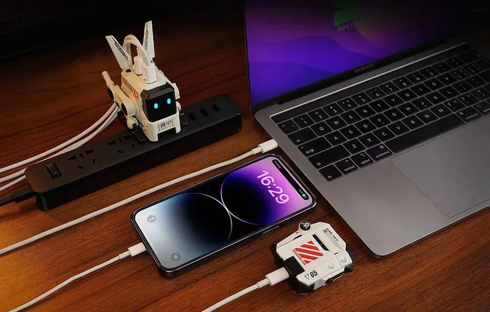 ladowarka-gan-gravastar-alpha65-65w-biala