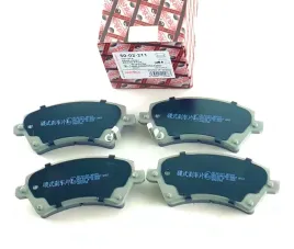 klocki-hamulcowe-corolla-e12-przod-wlk-bryt