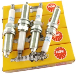 4x-swieca-zaplonowa-c3-c4-1007-206-207-307-1-4-16v