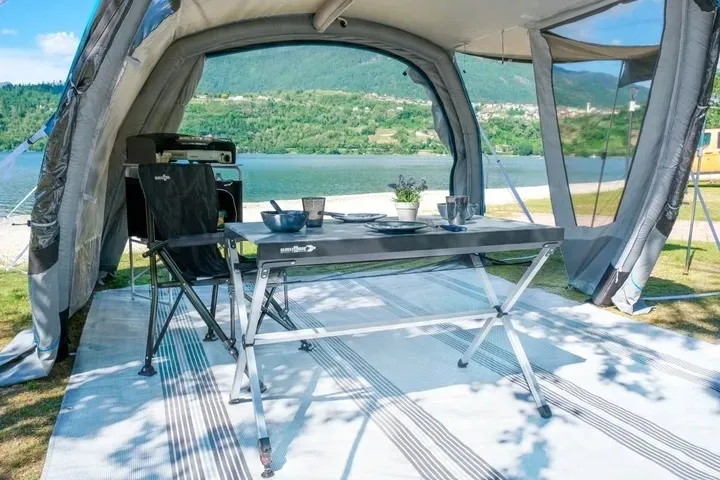 stol-kempingowy-titanium-axia-4-brunner-stan-nowy