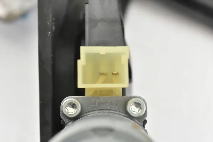 2-x-solidny-adapter-lightning-do-lightning-35mm-do-iphone-a-bialy-stan-nowy-producent-czesci-audi-oe