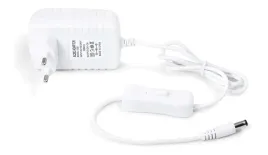 zasilacz-wtyczkowy-z-wlacznikiem-12v-24w-2a-bialy