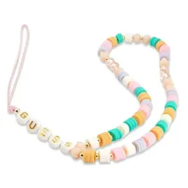 zawieszka-guess-heishi-beads-rozowa-do-telefonu-smartfona