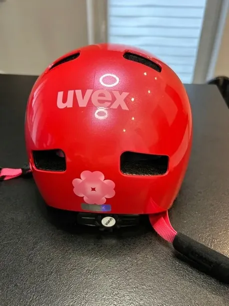 kask-rowerowy-uvex-kid-3-r-55-58-kolor-czerwony