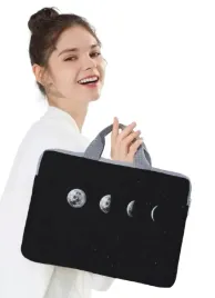 shein-czarna-torba-na-laptopa-z-nadrukiem-ksiezyca-1dh