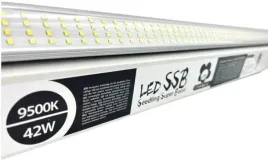 lampa-led-ssb-42w-9500k-przyspiesza-ukorzenianie-sadzonek-i-klonow-93cm