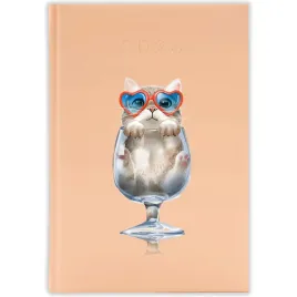kalendarz-ksiazkowy-2026-cat-in-glass-brzoskwiniowy-na-prezent-mix-wzorow
