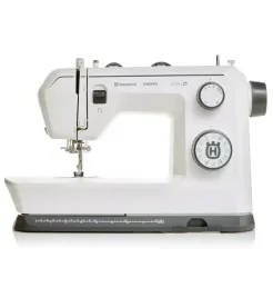 maszyna-do-szycia-domowa-mechaniczna-mocna-husqvarna-onyx-25-32-sciegi