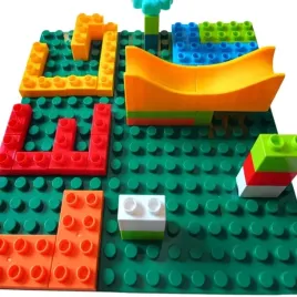 plytka-konstrukcyjna-16x16-pin-podstawa-do-klockow-duplo